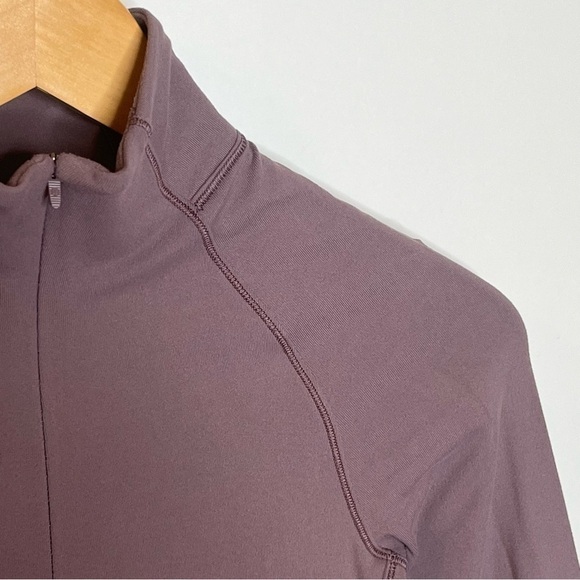 Lululemon Outrun the Elements 1/2 Zip Runnign Top Frosted Mulberry Size 2 - Picture 8 of 13